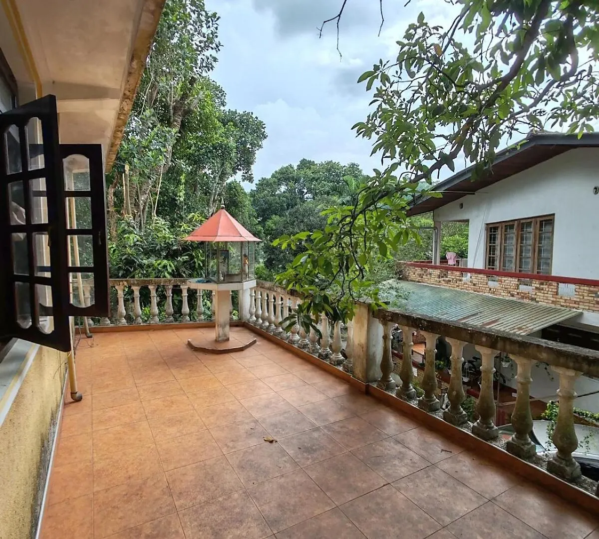 Semesterbostad Watapuluwa Villa Kandy